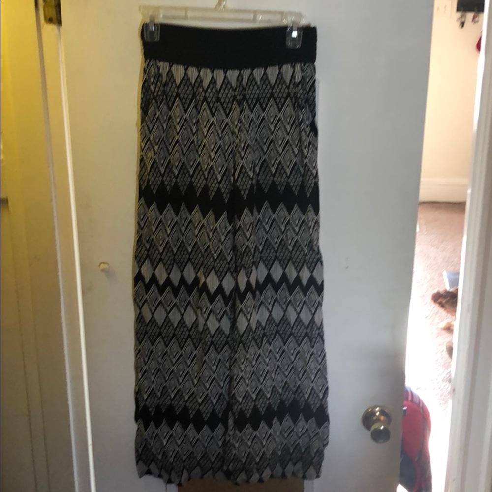 Black print pants